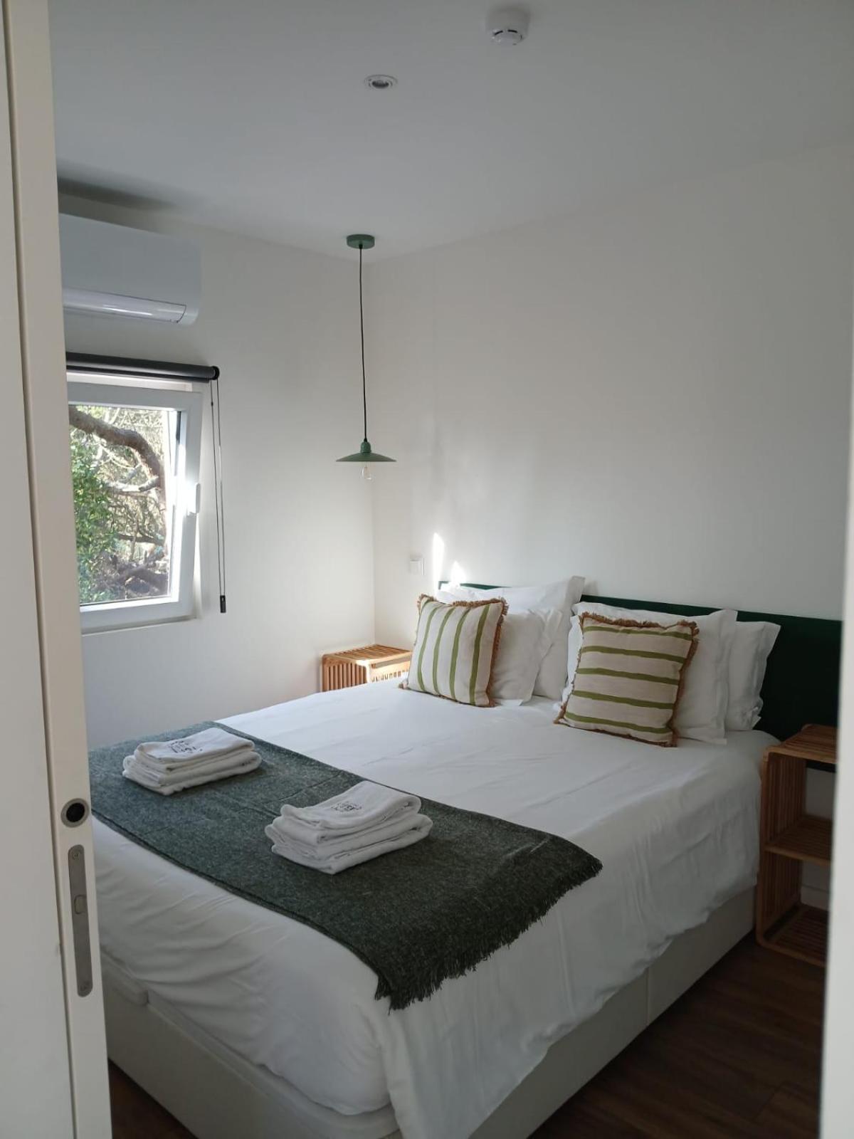 Azen Cool House Bed and Breakfast Azenhas do Mar Buitenkant foto